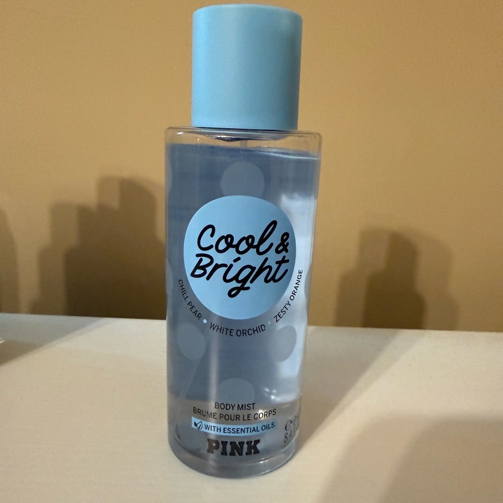 VS PINK Cool & Bright Mist